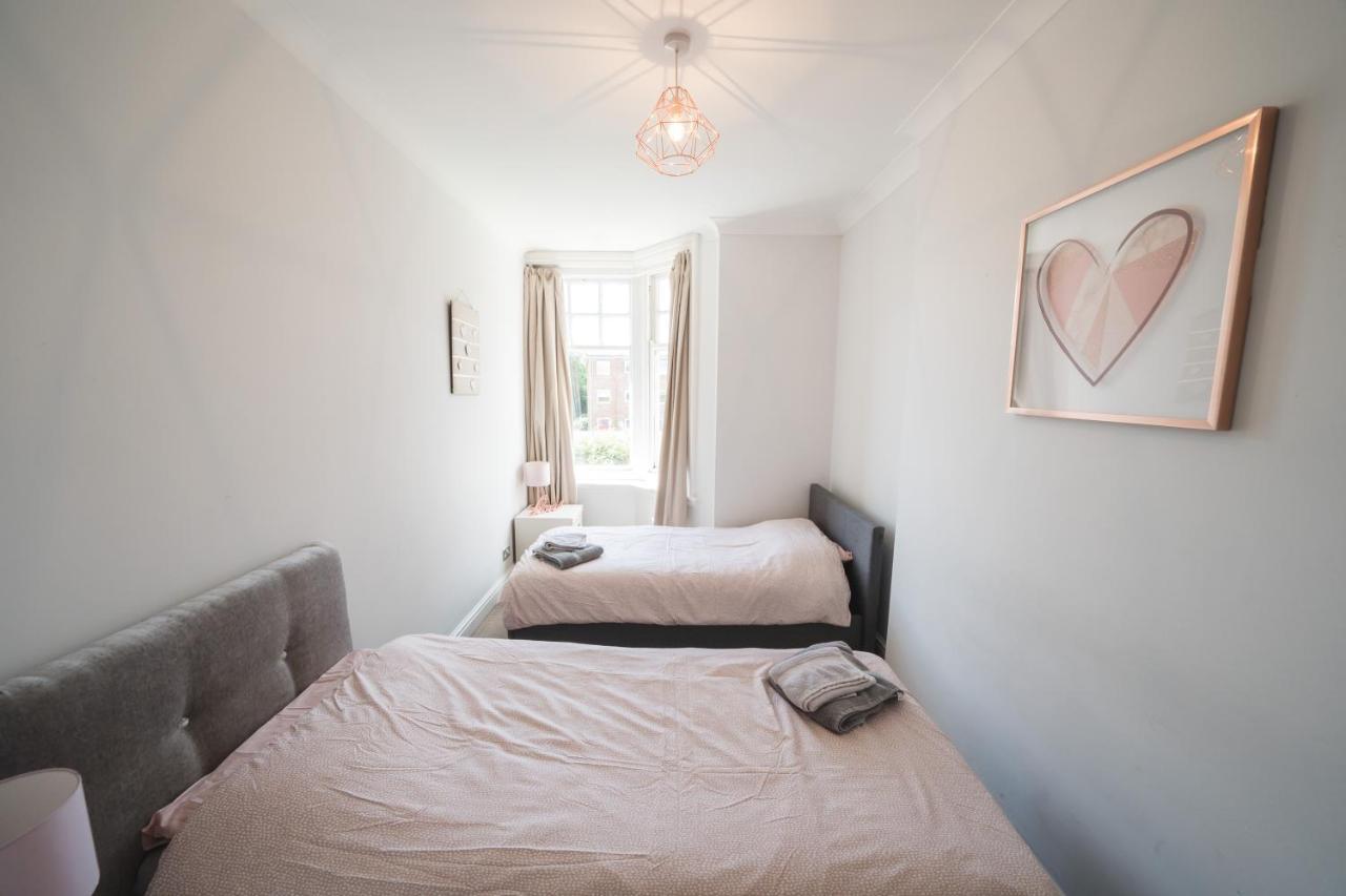 Luxury Apartment In Bournemouth Exteriör bild