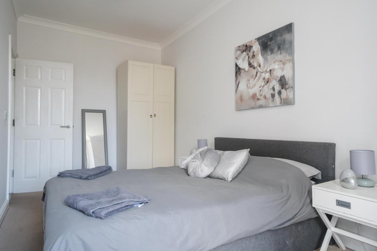 Luxury Apartment In Bournemouth Exteriör bild